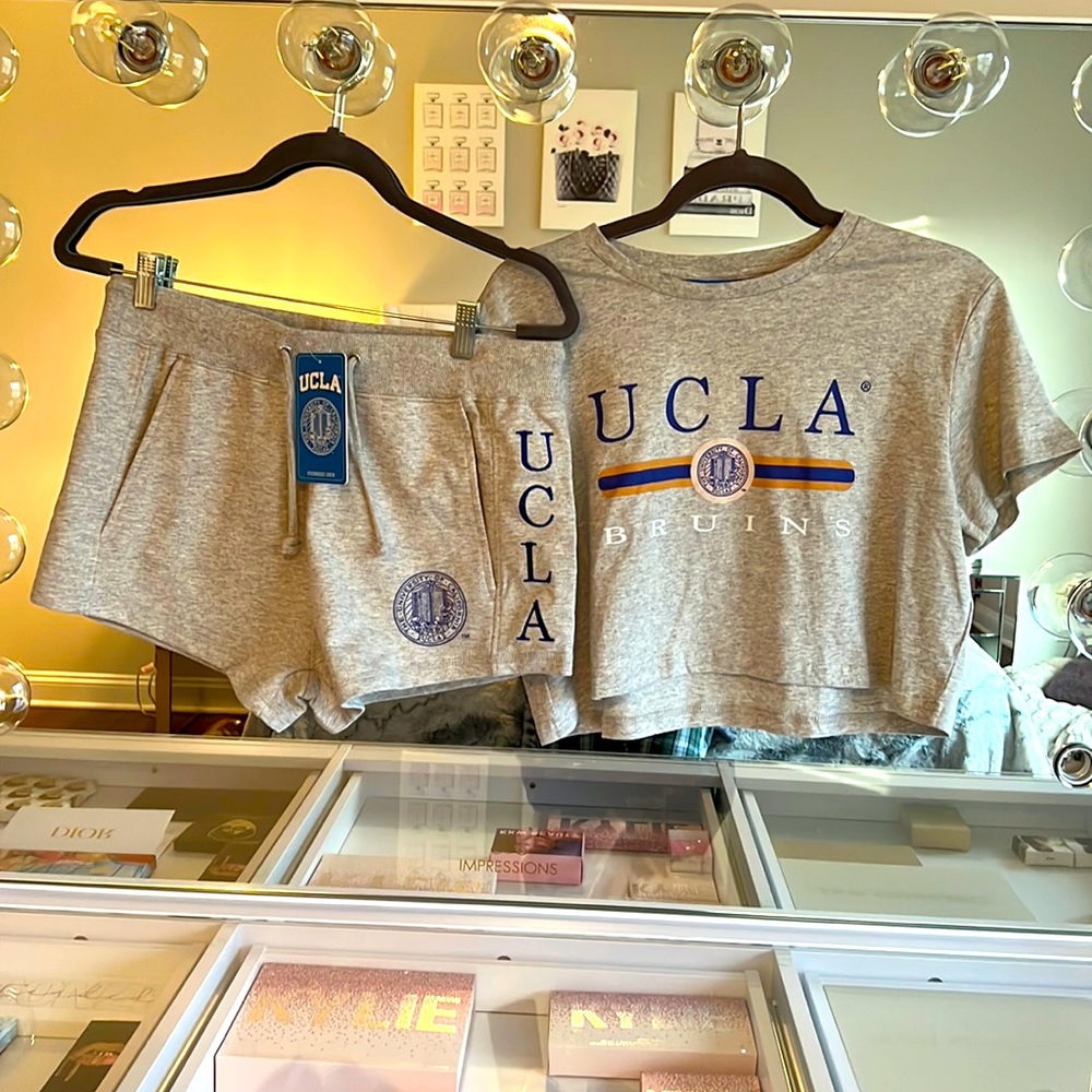 New Vintage UCLA Women’s Cropped T-shirt and Shorts Comfy Short Set